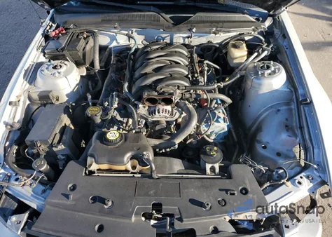 2008 Ford Mustang Gt из США, поврежденный, VIN 1ZVHT82H185192200